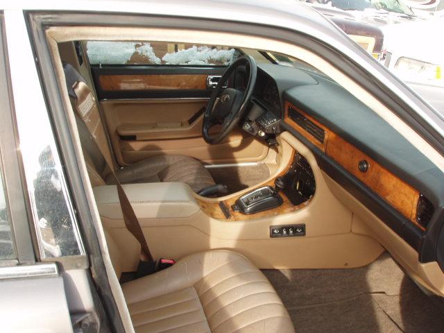 1990 JAGUAR XJ6 Base