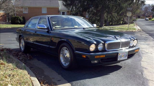 1995 JAGUAR XJ6 Base