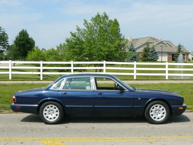 1998 JAGUAR XJ8 3.5