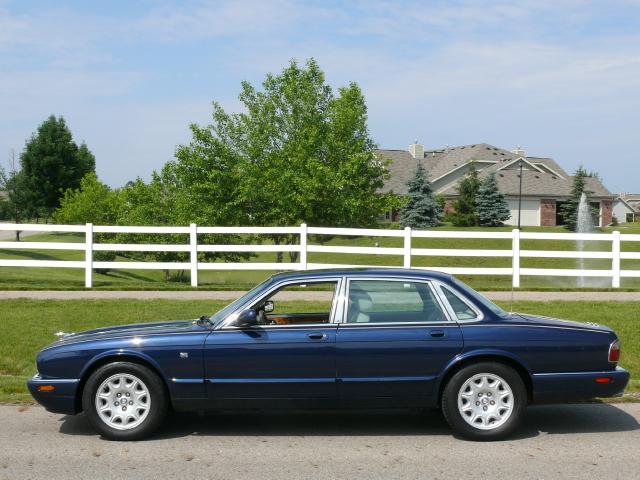 1998 JAGUAR XJ8 3.5