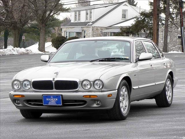 1998 JAGUAR XJ8 Base