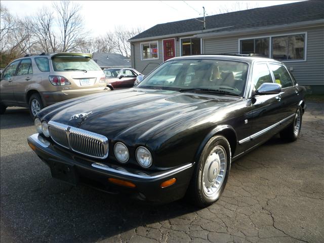 1998 JAGUAR XJ8 Coupe