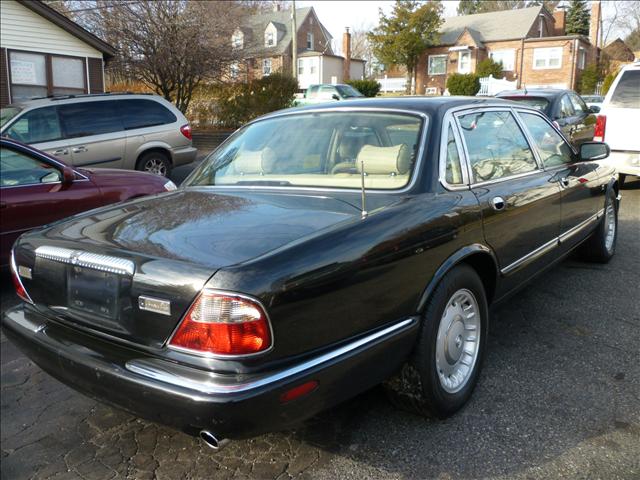 1998 JAGUAR XJ8 Coupe