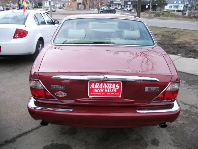 1999 JAGUAR XJ8 Base