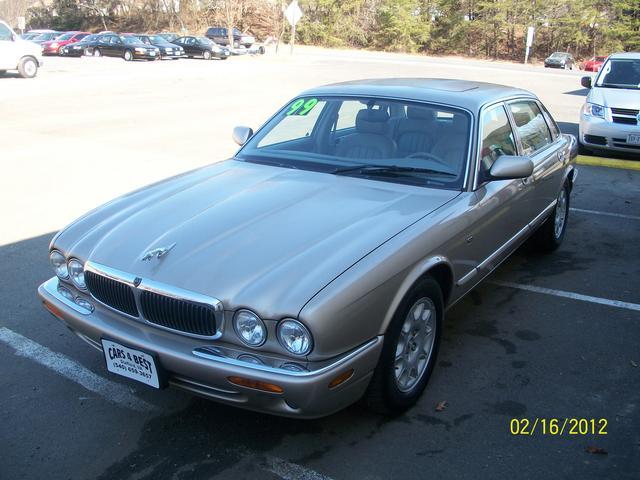 1999 JAGUAR XJ8 ESi