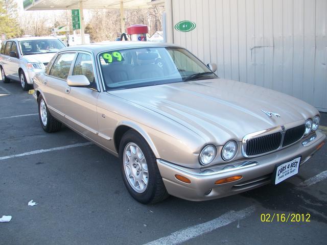 1999 JAGUAR XJ8 ESi