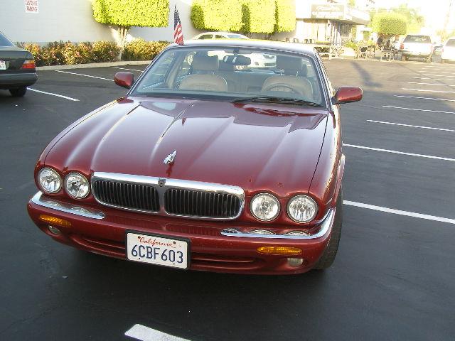 1999 JAGUAR XJ8 Base