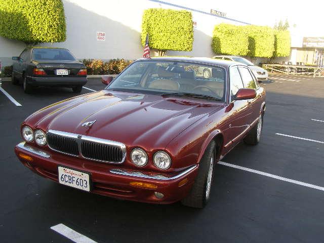 1999 JAGUAR XJ8 Base