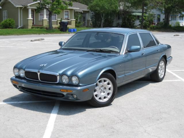 2000 JAGUAR XJ8 Premium