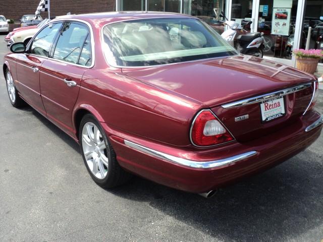 2004 JAGUAR XJ8 3.5