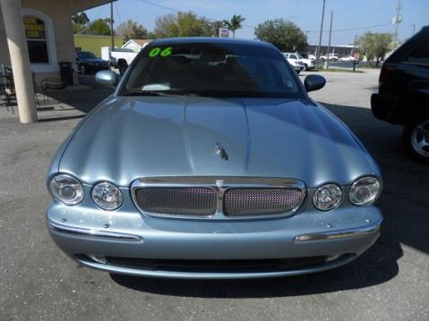 2006 JAGUAR XJ8 ESi