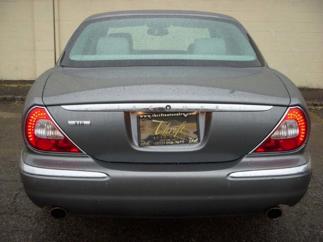 2006 JAGUAR XJ8 3.5