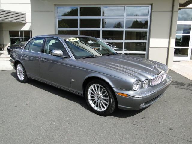 2007 JAGUAR XJ8 3.5