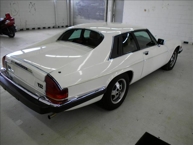 1986 JAGUAR XJS Base