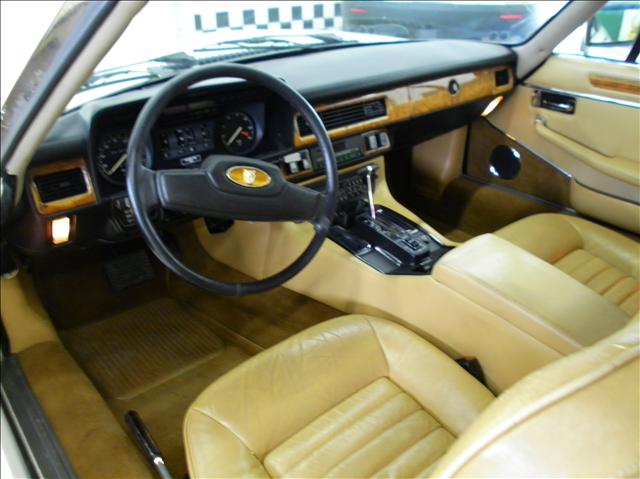 1986 JAGUAR XJS Base