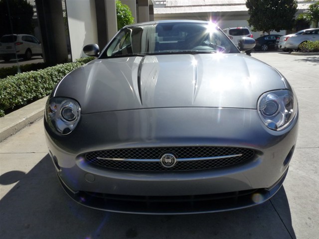 2007 JAGUAR XK Base