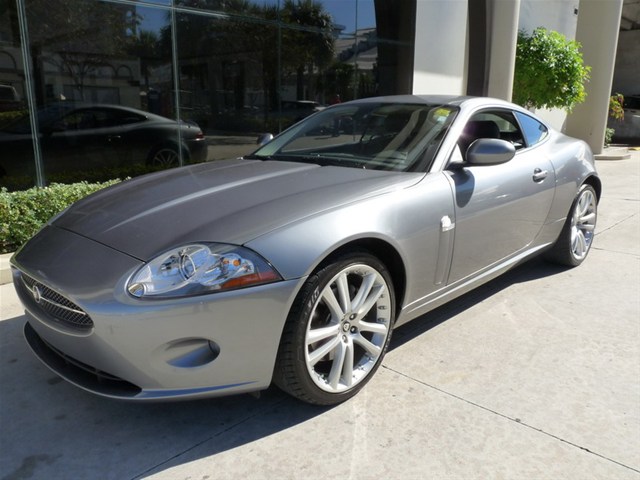 2007 JAGUAR XK Base