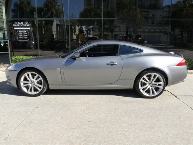 2007 JAGUAR XK Base