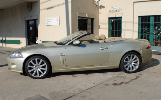 2007 JAGUAR XK Base