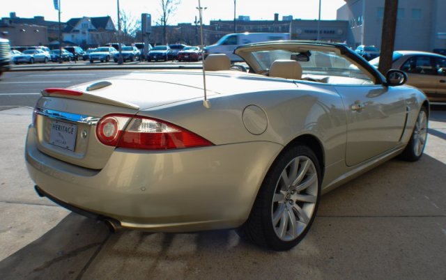 2007 JAGUAR XK Base