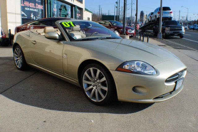 2007 JAGUAR XK Base