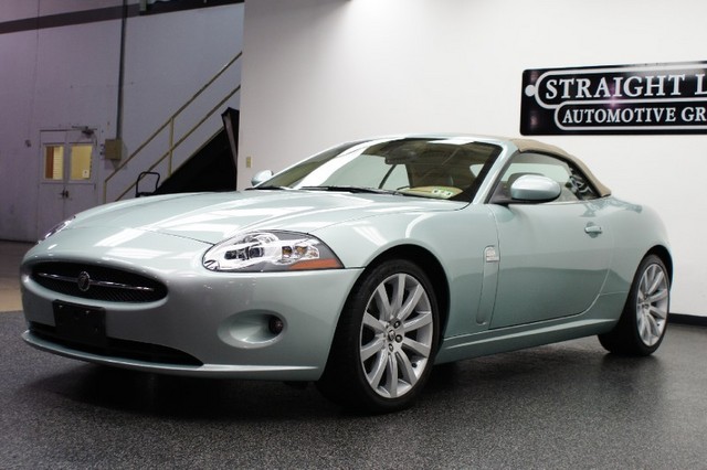 2007 JAGUAR XK Base