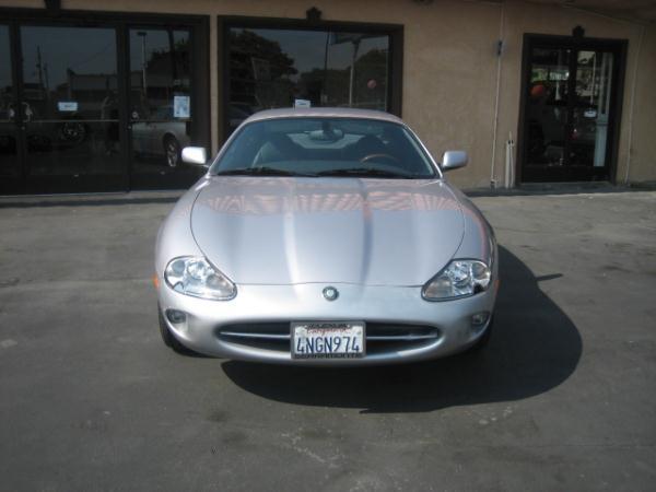 2000 JAGUAR XK8 Base