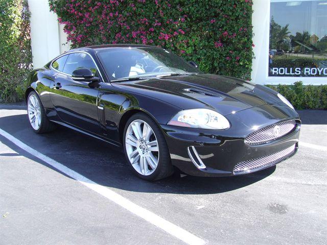 2010 JAGUAR XKR Base