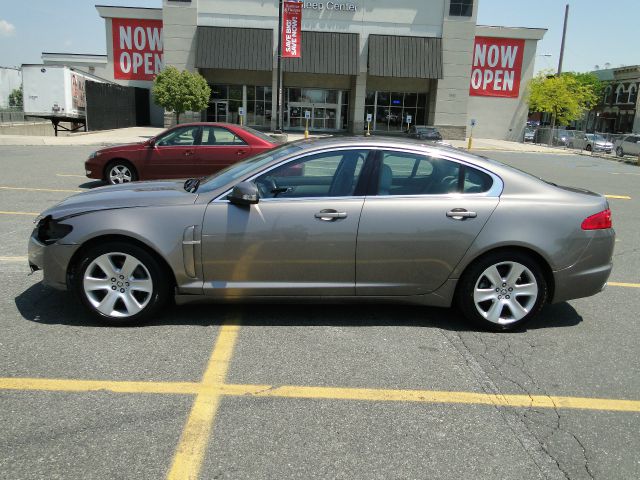 2009 JAGUAR XF Coupe