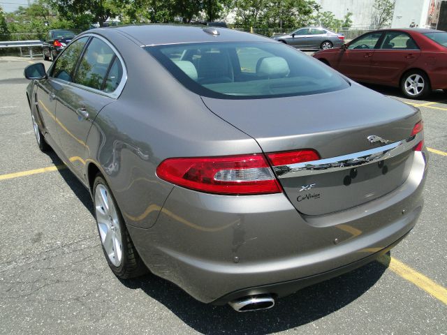 2009 JAGUAR XF Coupe