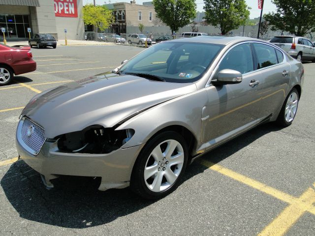 2009 JAGUAR XF Coupe