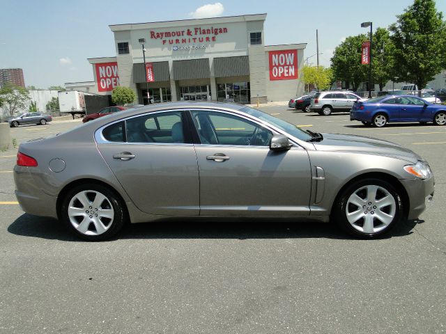 2009 JAGUAR XF Coupe