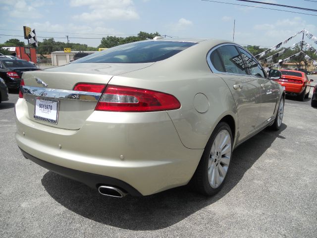 2009 JAGUAR XF CLUB CAB SLT