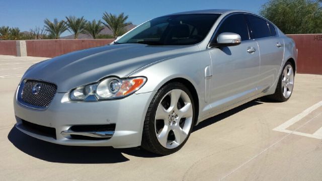 2009 JAGUAR XF X