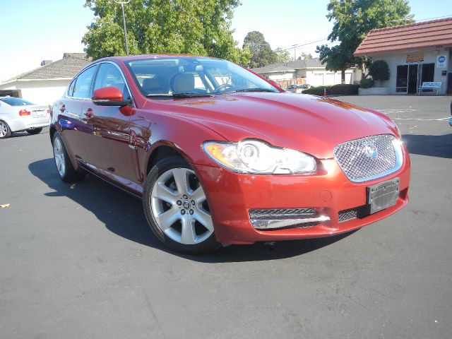 2010 JAGUAR XF Coupe