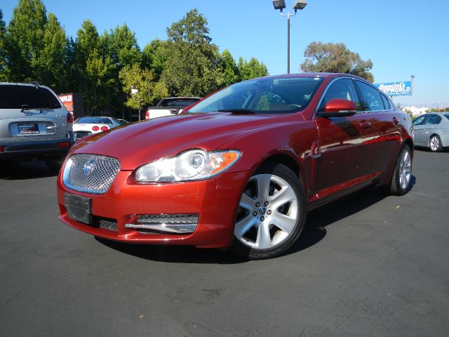 2010 JAGUAR XF Coupe