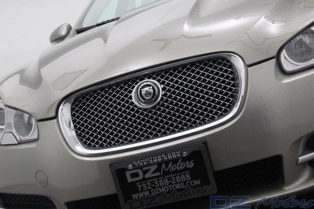 2010 JAGUAR XF Coupe