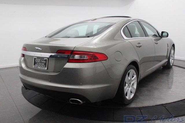 2010 JAGUAR XF Coupe