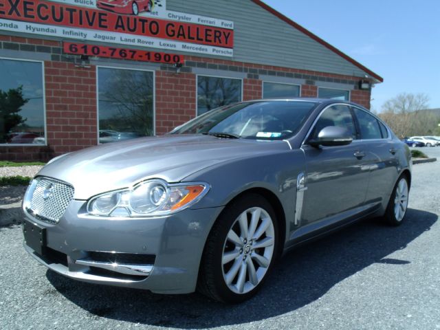 2011 JAGUAR XF EX ULEV