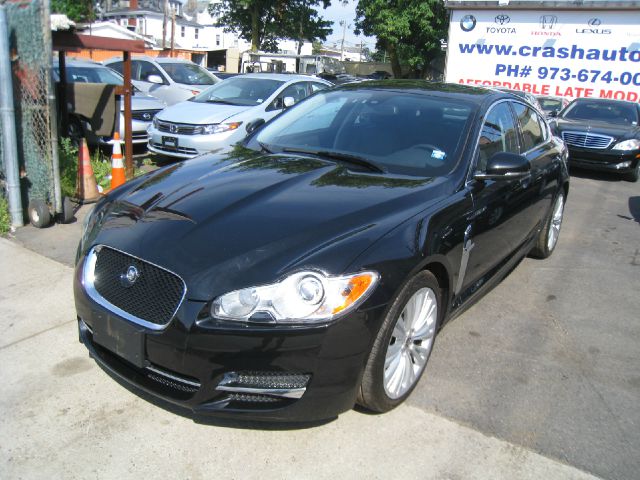 2011 JAGUAR XF SLT Plus Quad Cab Short Bed 4W