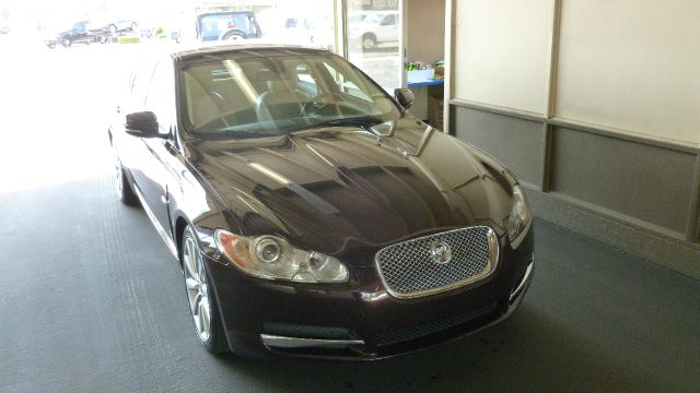 2011 JAGUAR XF EX ULEV