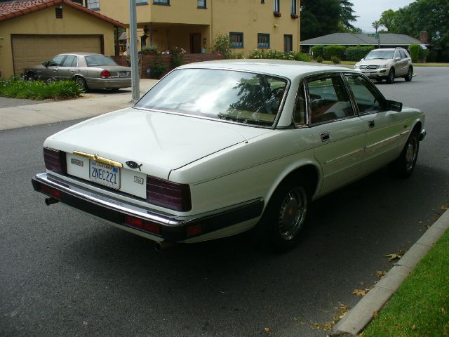 1989 JAGUAR XJ6 99A WGN GLS AUTO