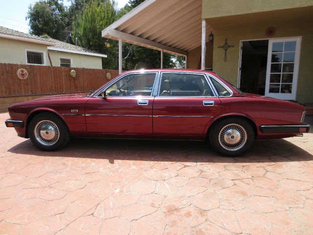 1993 JAGUAR XJ6 99A WGN GLS AUTO