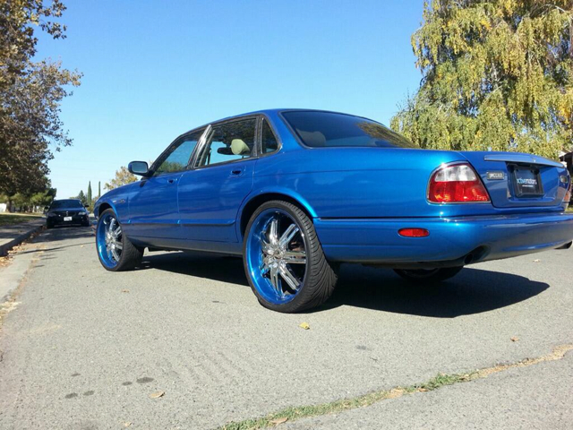 1998 JAGUAR XJ8 3.5