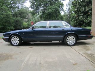 2000 JAGUAR XJ8 3.5