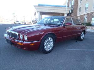 2000 JAGUAR XJ8 SUV