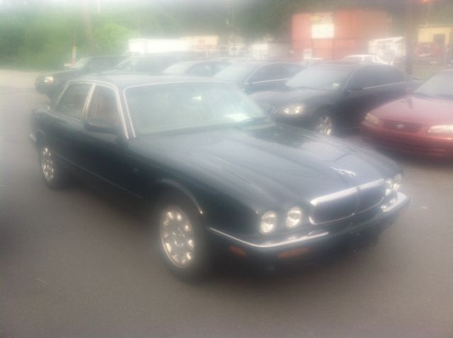 2001 JAGUAR XJ8 Unknown