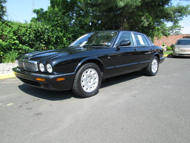 2001 JAGUAR XJ8 3.5