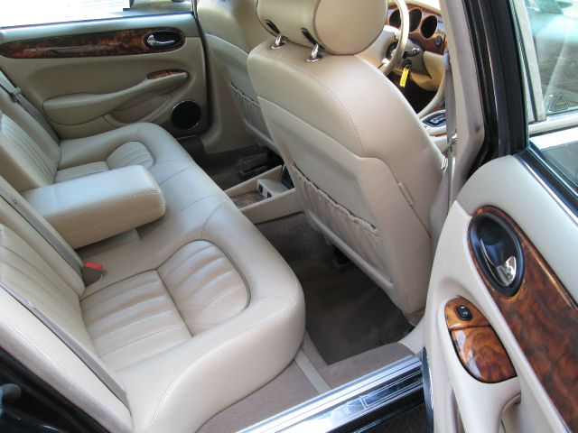 2001 JAGUAR XJ8 3.5