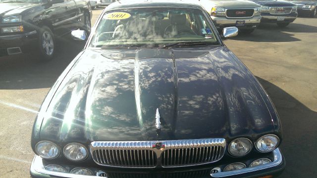 2001 JAGUAR XJ8 Coupe